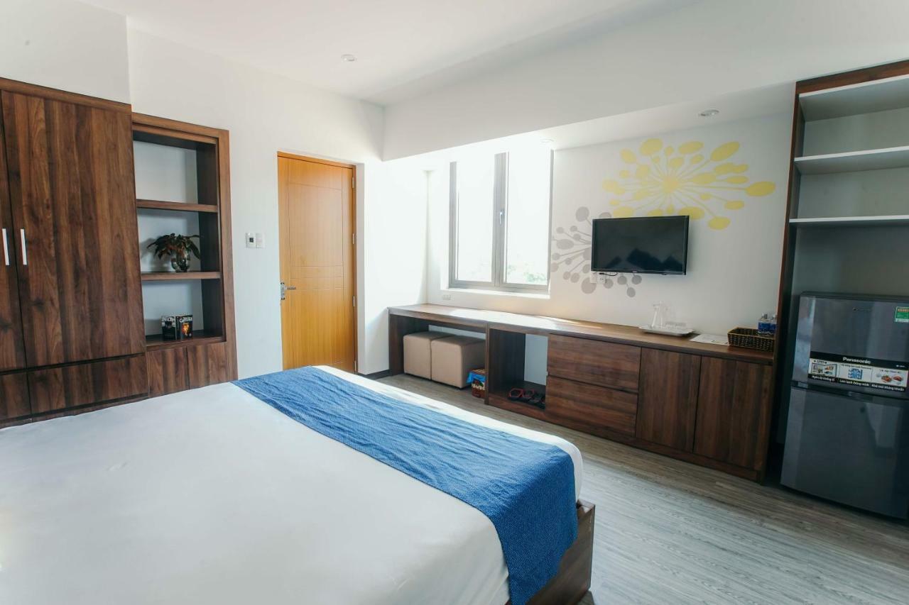 Royal Lion Hotel & Apartment Da Nang Buitenkant foto
